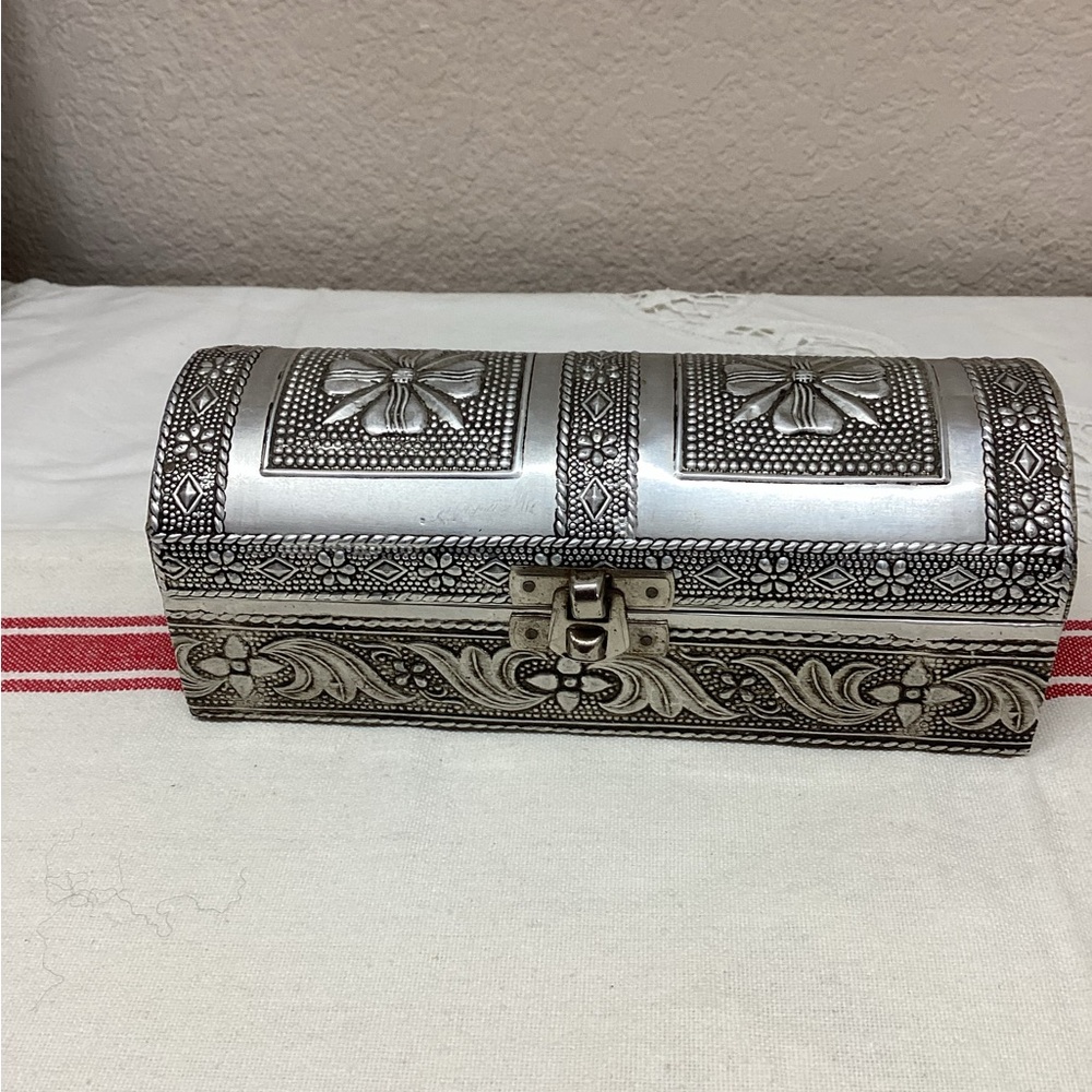 World market pretty trinket box